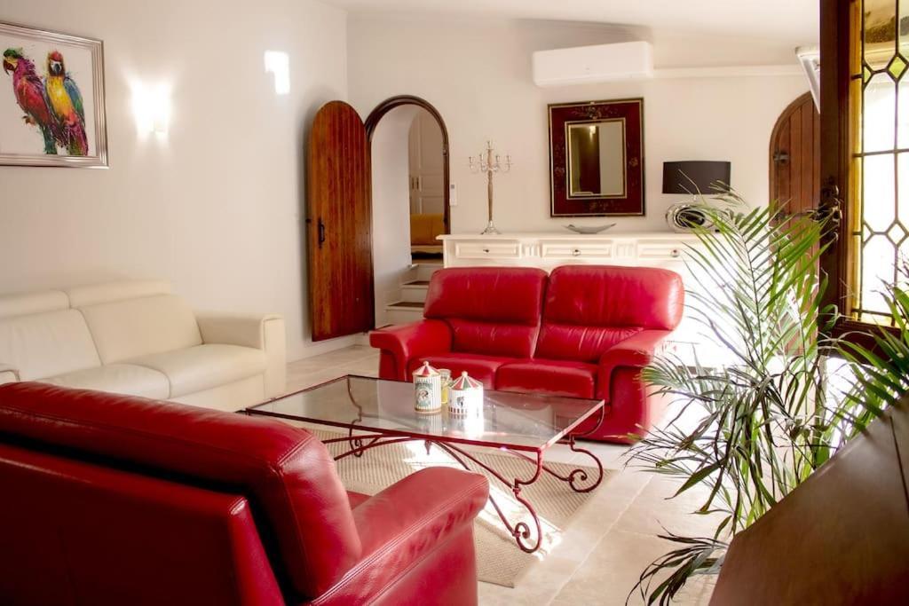 Gite En Provence Proche Avignon Sauveterre  Ngoại thất bức ảnh