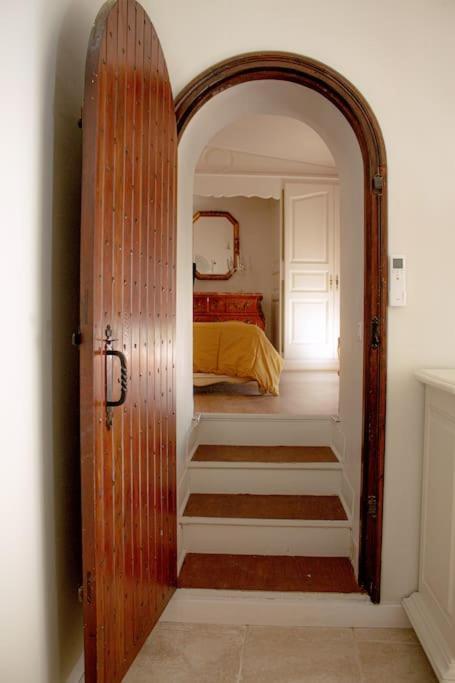 Gite En Provence Proche Avignon Sauveterre  Ngoại thất bức ảnh